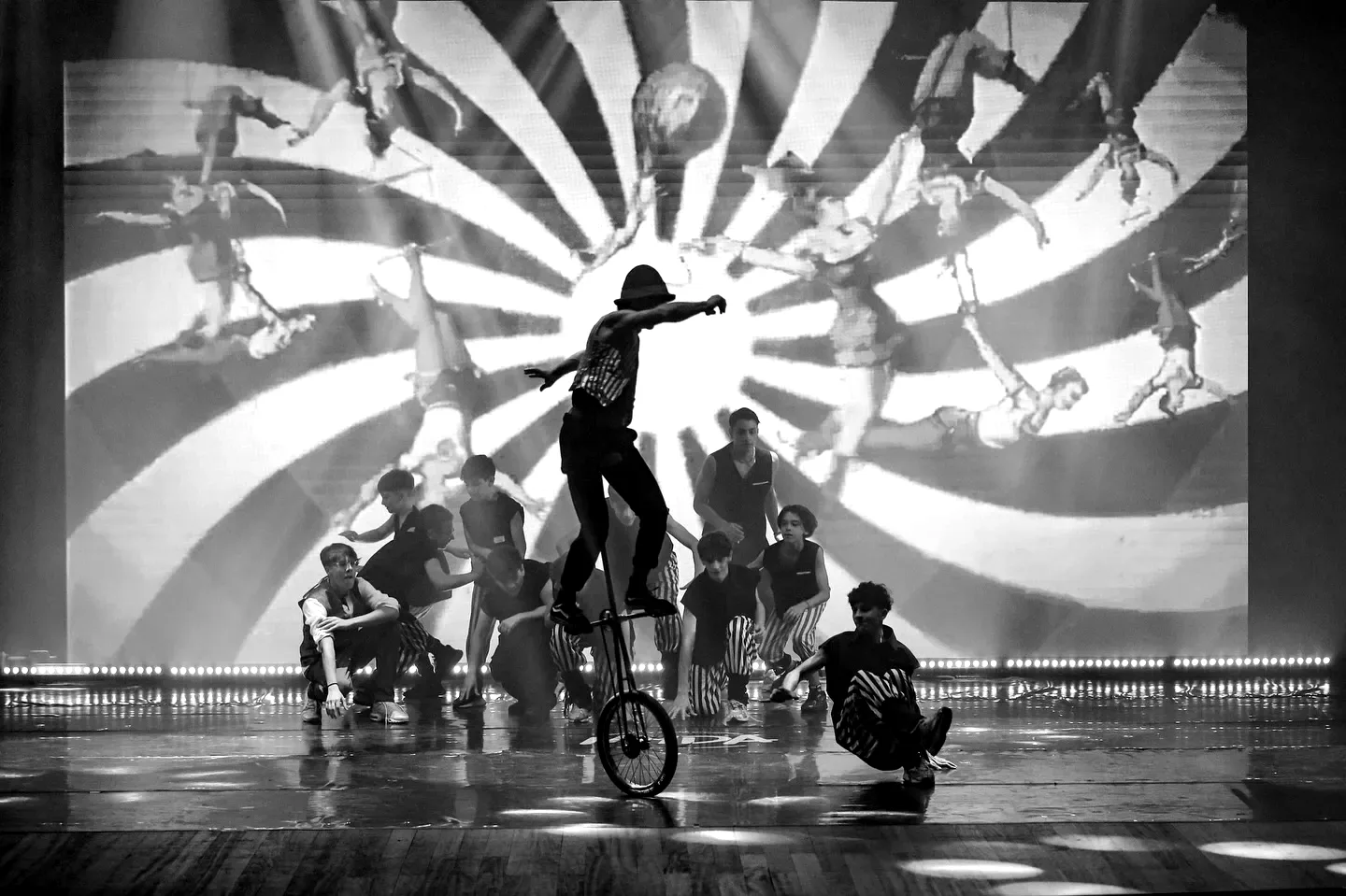 Jugglers and unicycle — The Greatest Showman, MYDA Show 2025